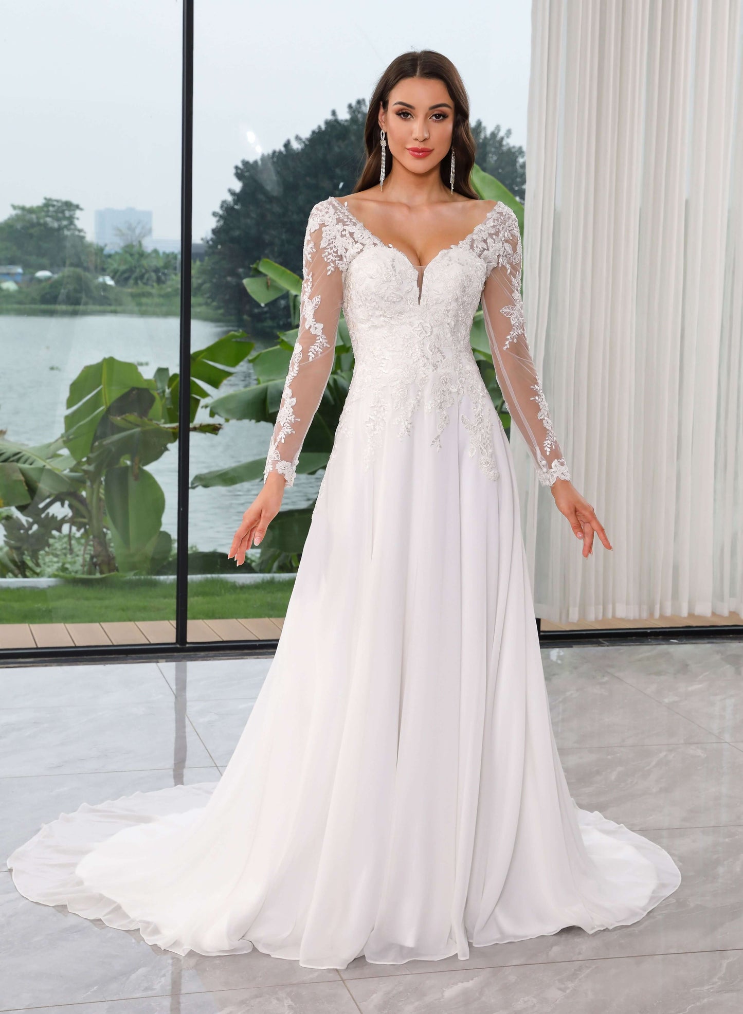 Gorgeous Long Sleeves Chiffon and Lace Gown