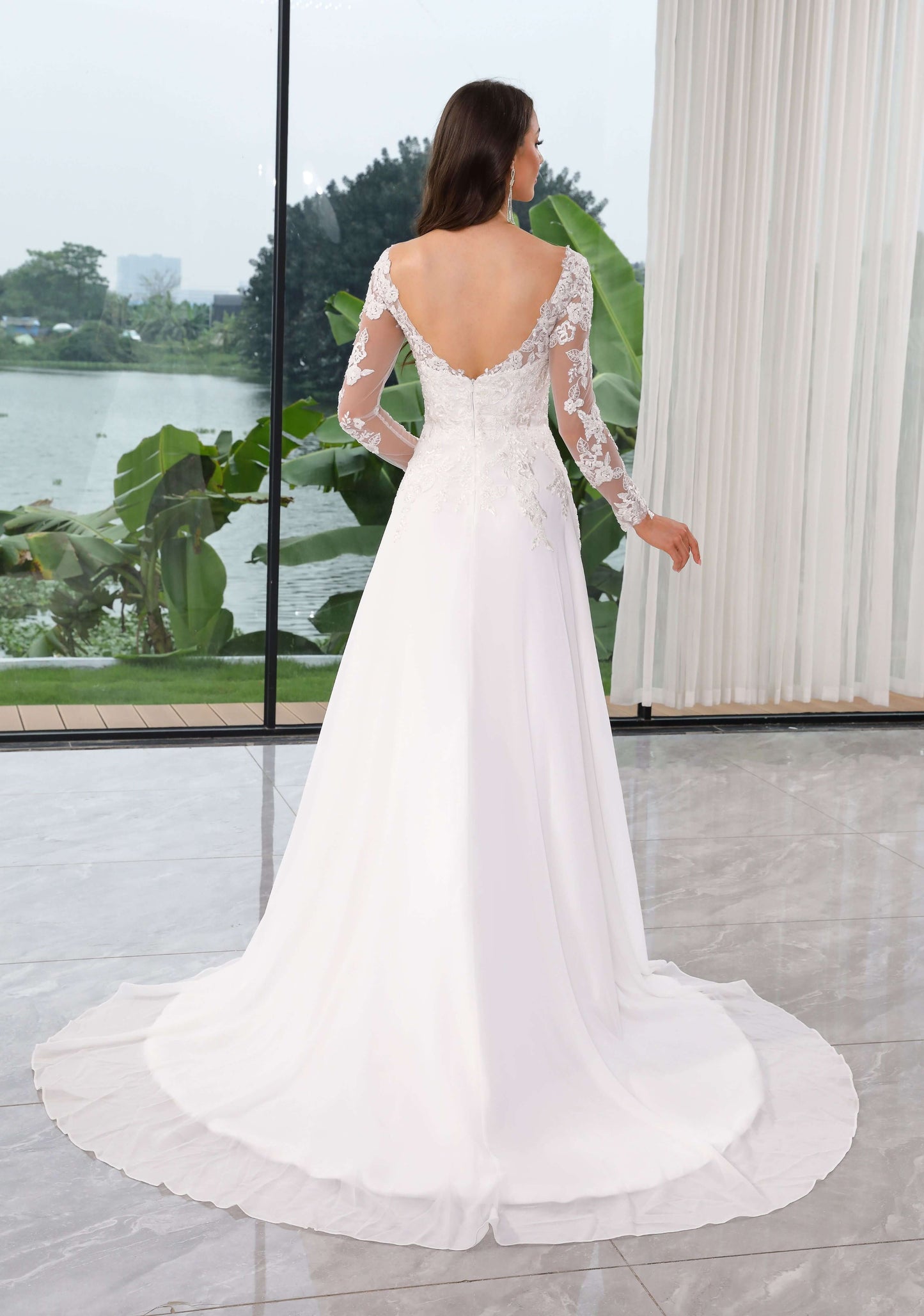 Gorgeous Long Sleeves Chiffon and Lace Gown