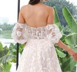 Fairy Flower Lace A-line Bridal Gown with detachable sleeves
