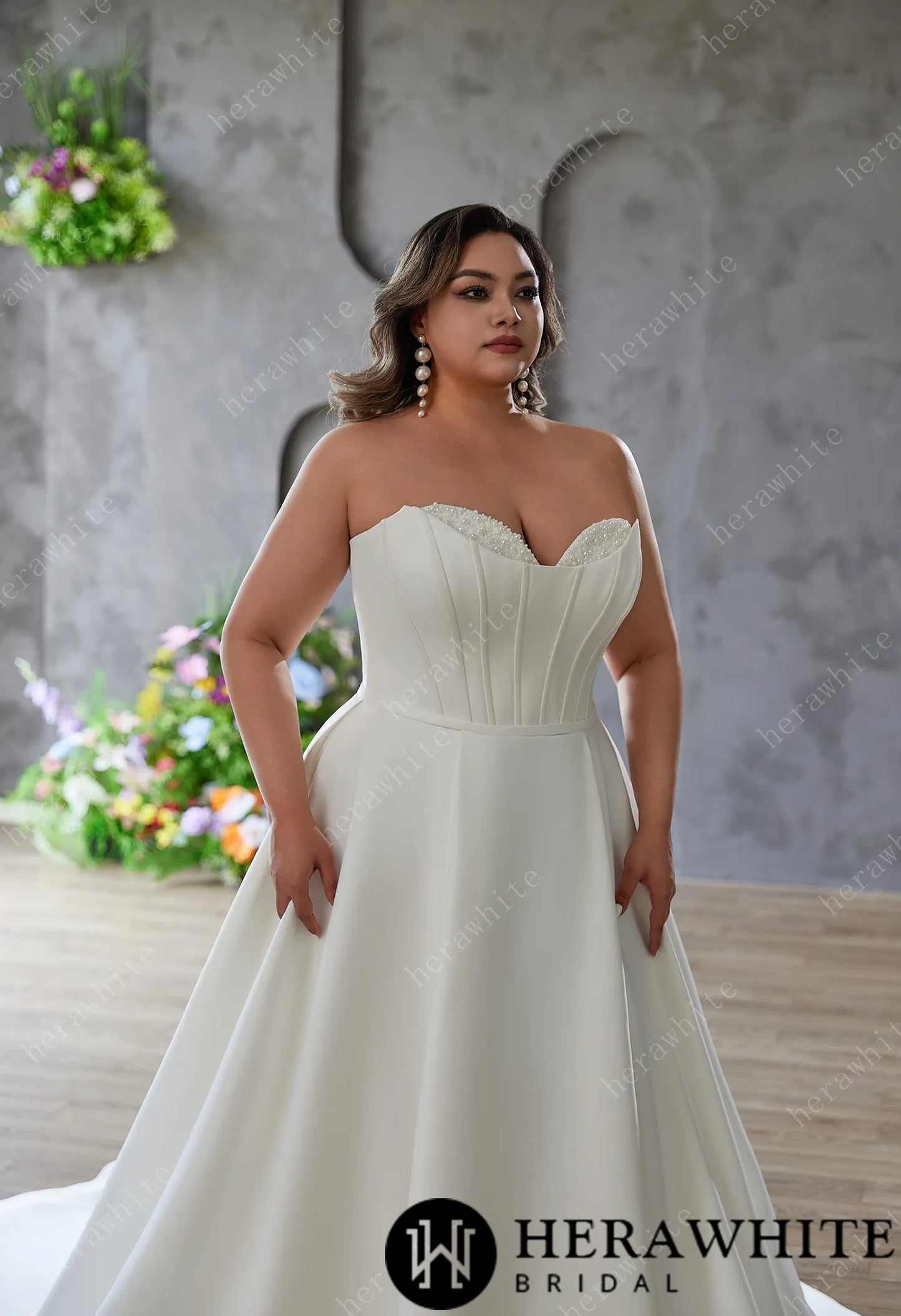 Sculpted Elegance – Strapless A-Line Gown in Double Matte Satin