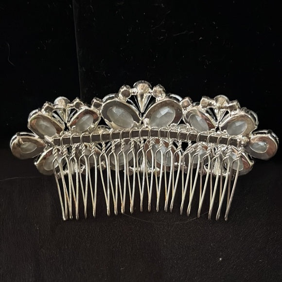 The Bridal Rhinestone Hair Comb