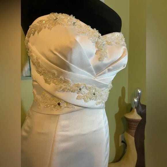 Clearance Sale: Satin Mermaid Wedding Gown by Da Vinci Bridal
