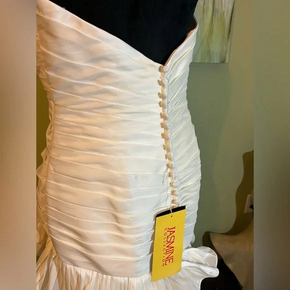 Clearance Sale: Soft Taffeta Mermaid Wedding Gown with Whimsical Layered Skirt and Faux Buttons