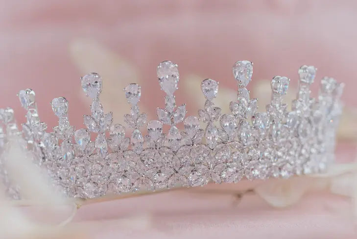 Sugarcane & Co. Elizabeth Tiara