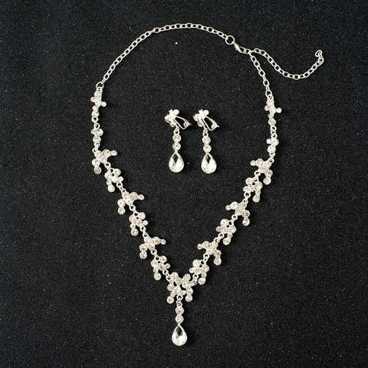 Luxury Rhinestone Bridal Necklace and Earrings Set