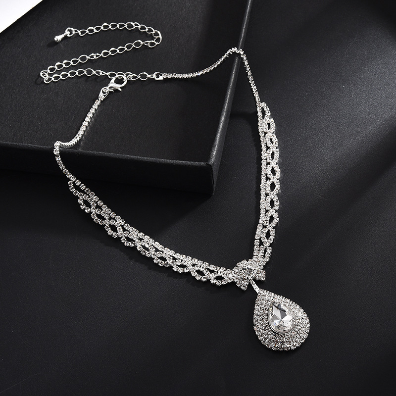 Rhinestone Drop Pendant Necklace  and Earrings Set