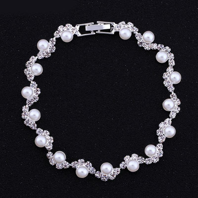Classic Pearl and Rhinestone 3pcs Wedding Set
