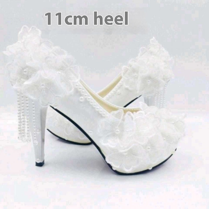 Lace and Flower Rhinestone Tassel High-heeled Bridal Shoes