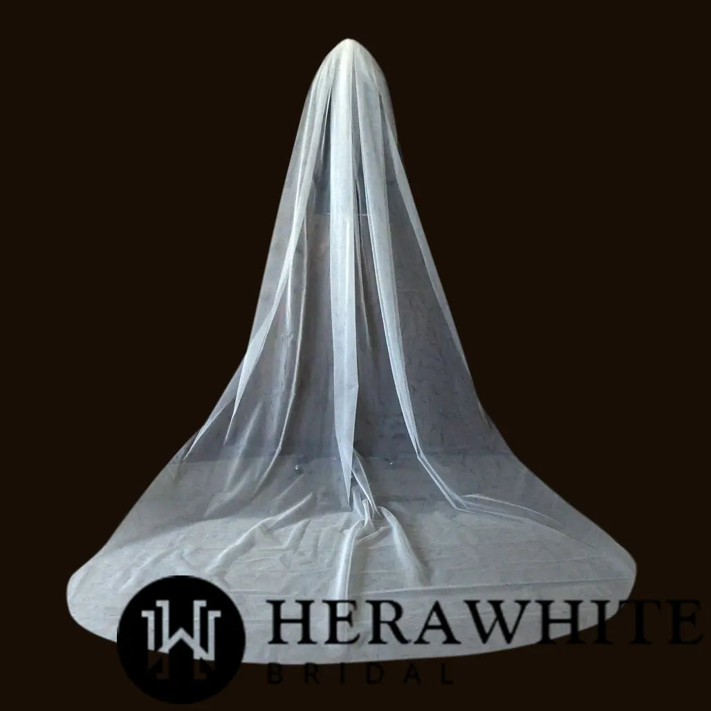 Herawhite Raw Edge Ivory Bridal Veil