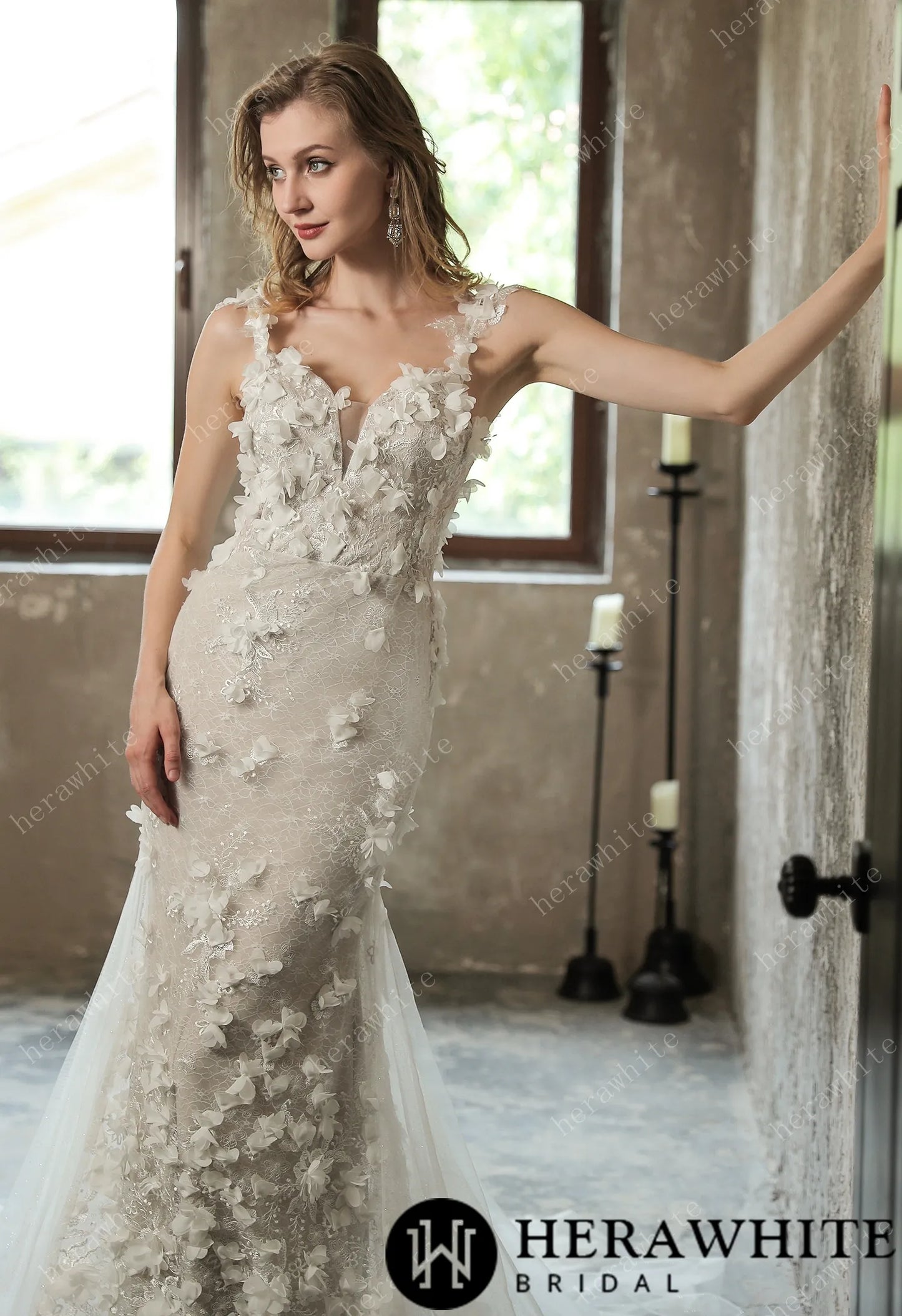 Stunning 3D Petal Lace Sparkly Tulle Wedding Dress