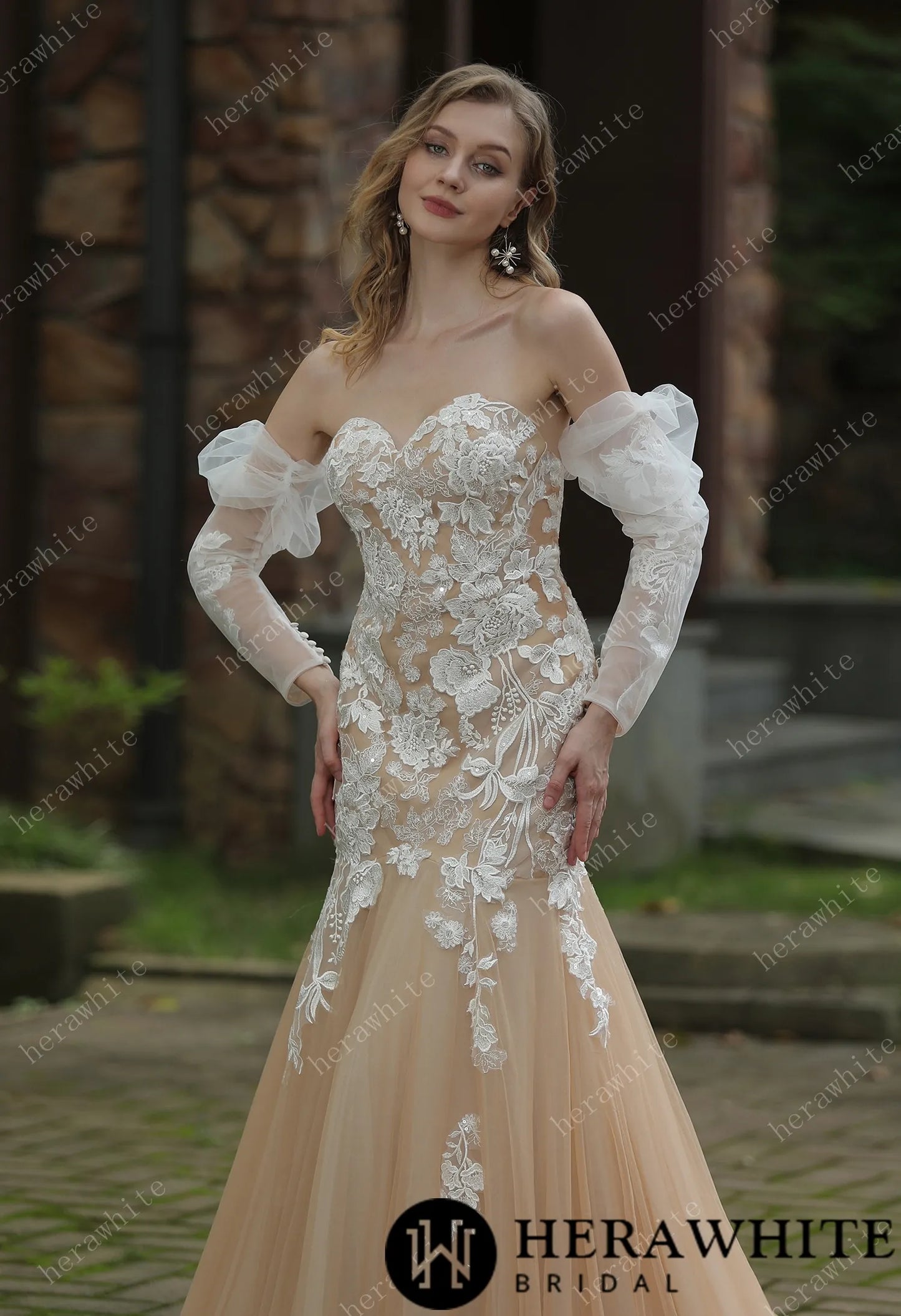 Glamour Sweetheart Neckline Detachable Sleeves Wedding Dress