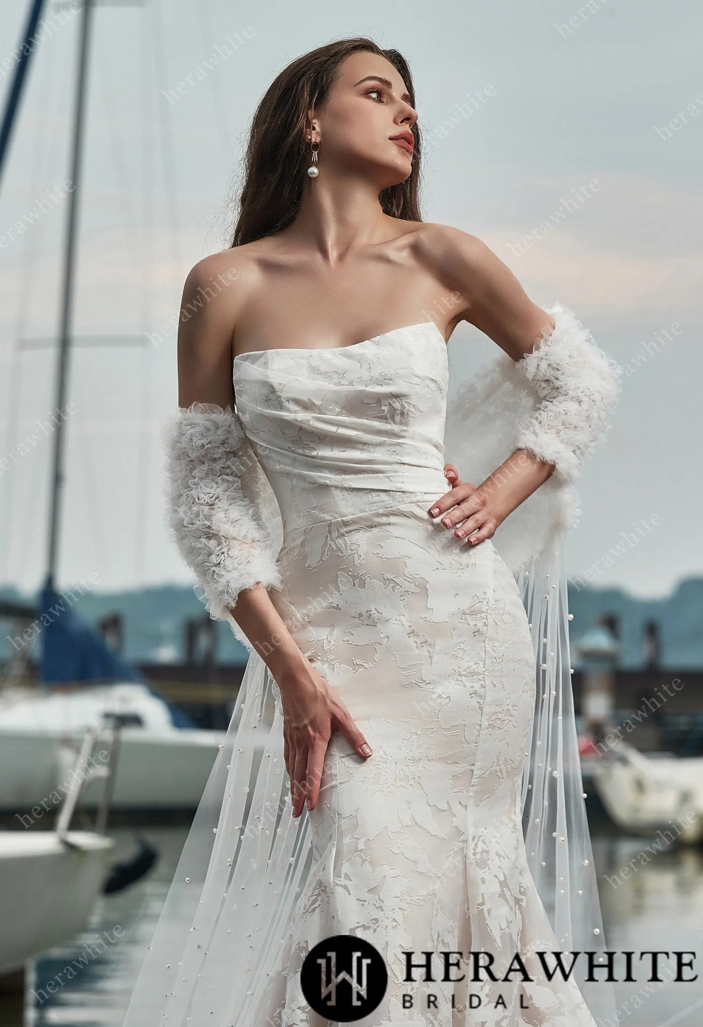 Strapless Mermaid Organza Wedding Dress with Detachable Shawl