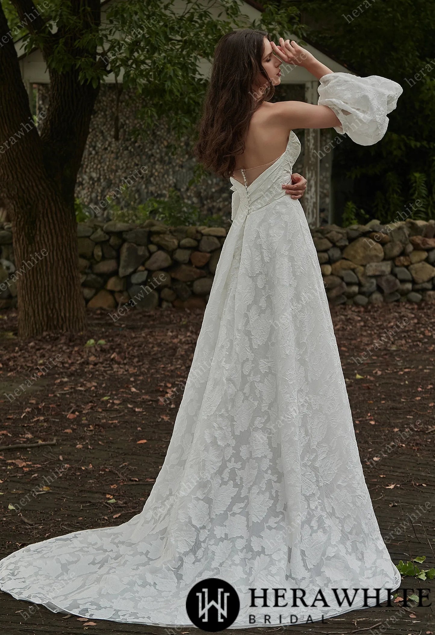 Jacquard Organza Puff Sleeves Grace Slit And Sweetheart Wedding Dress