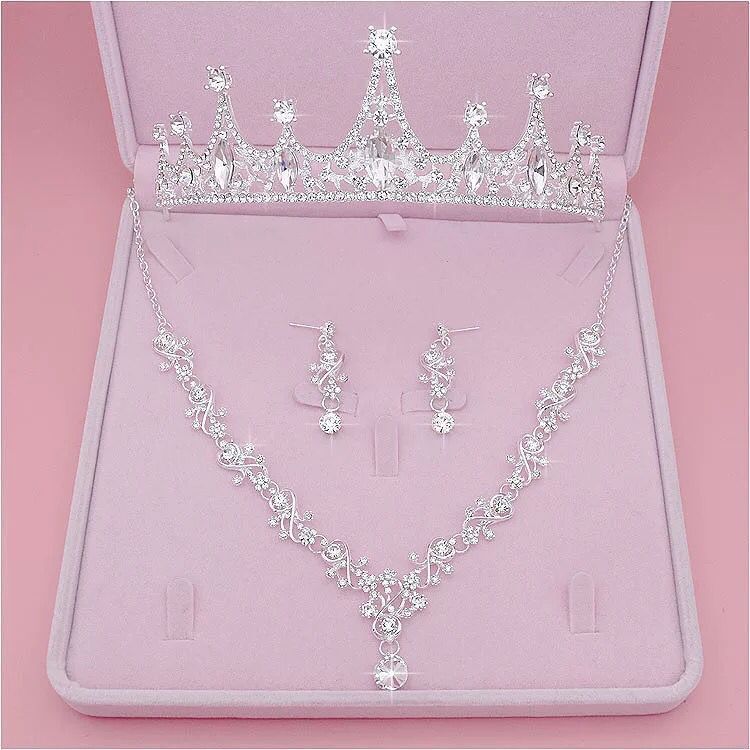 The Royal's Bridal Jewelry Set