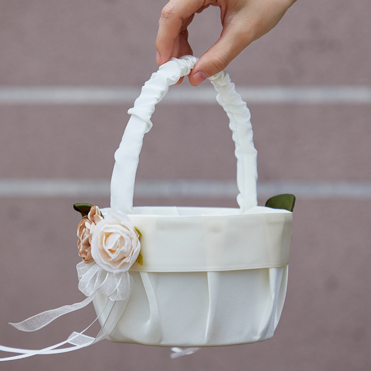 Western-style Wedding Flower Basket Ring Pillow