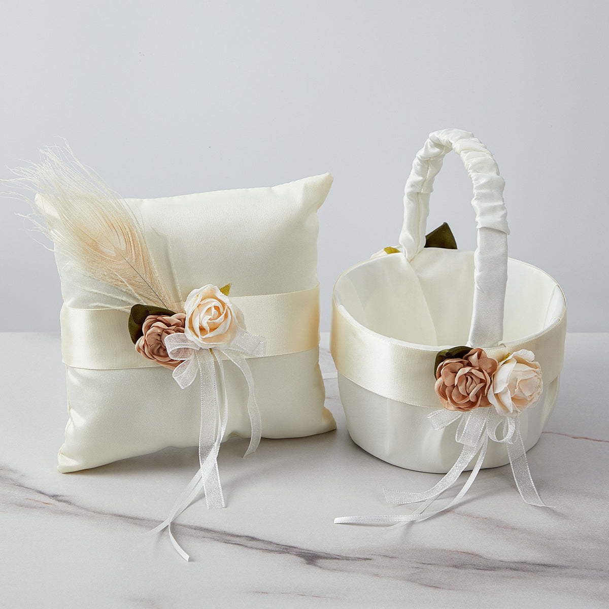 Western-style Wedding Flower Basket Ring Pillow