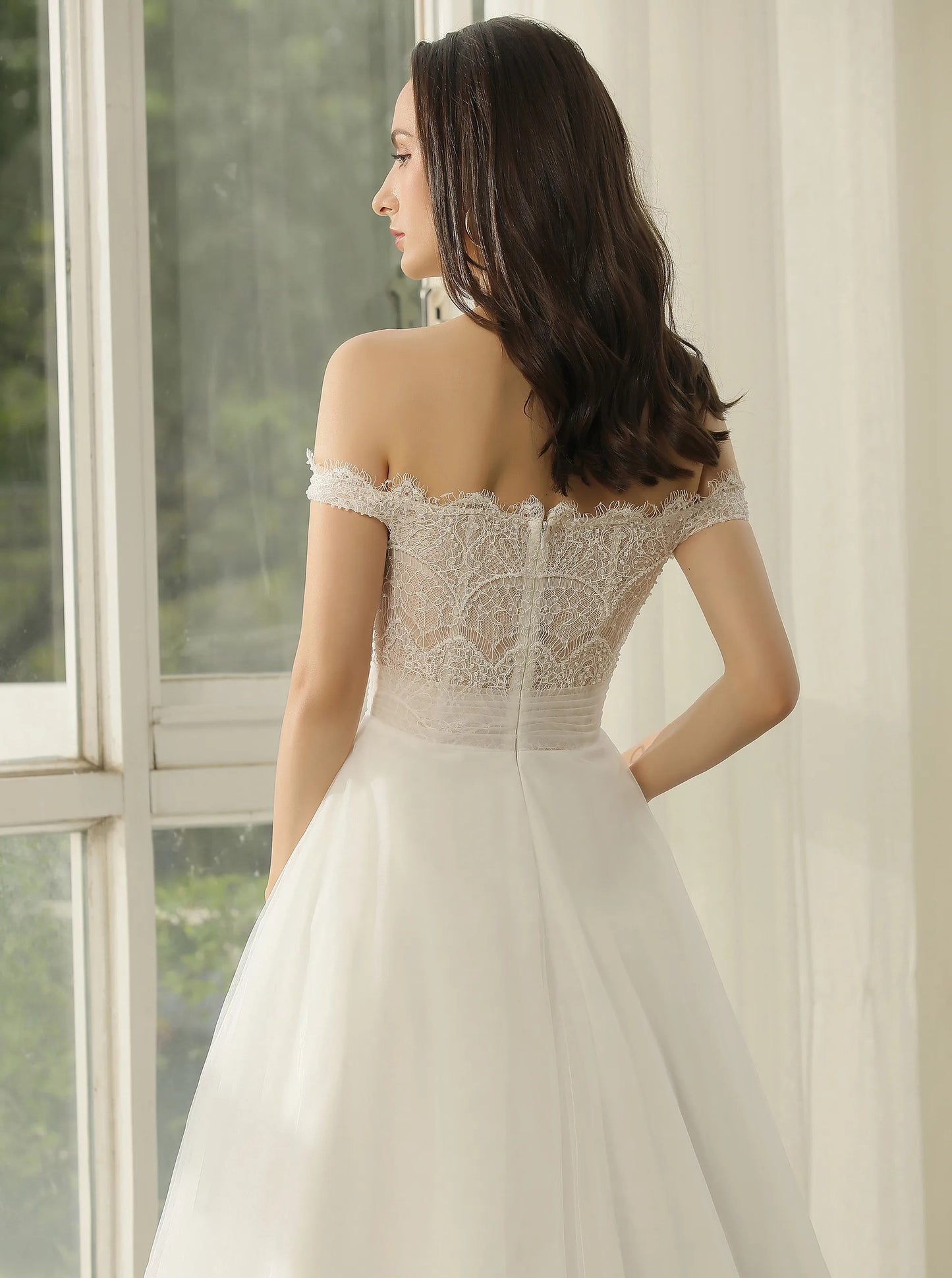 Off-The-Shoulder Beading Lace Pleating Wedding Gown