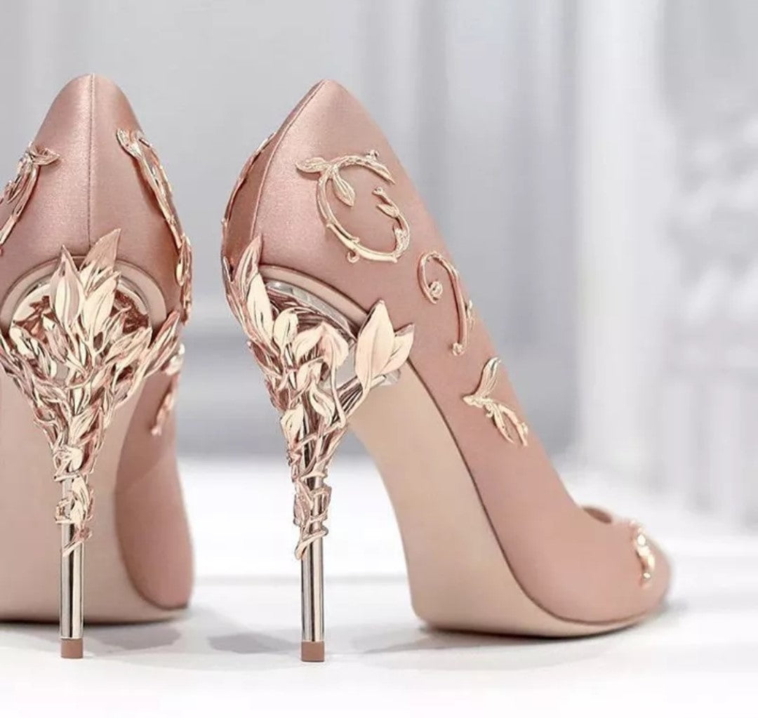 Elegant Silk and Leaves Formal Pumps