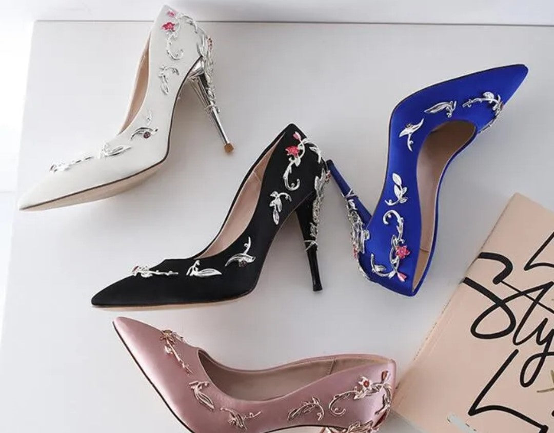 Elegant Silk and Leaves Formal Pumps