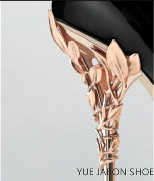 Elegant Silk and Leaves Formal Pumps