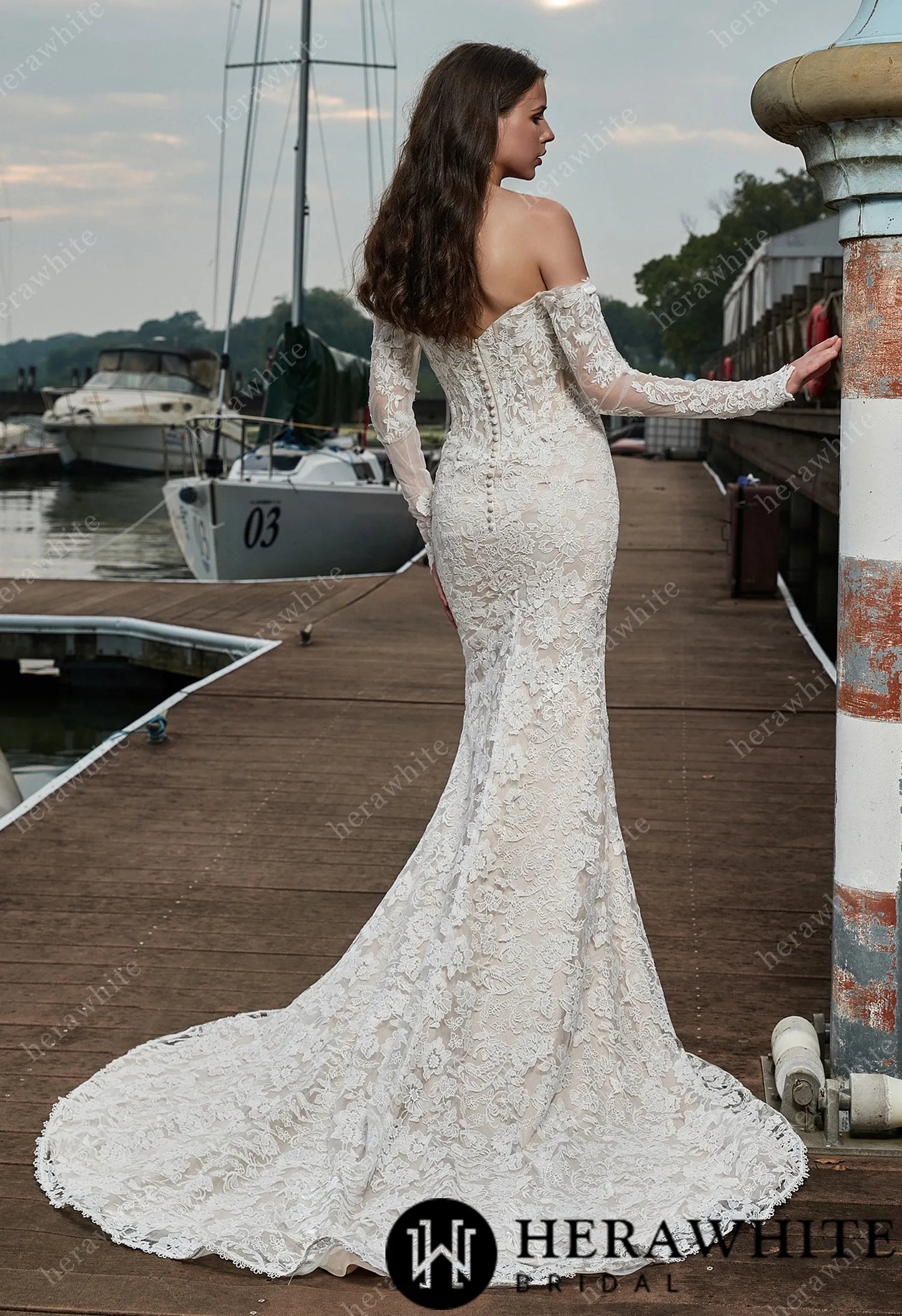 Lace Sweetheart Long Sleeves Mermaid And Hollow Wedding Dress