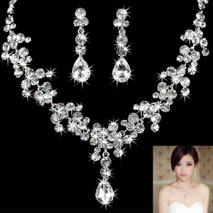 Luxury Rhinestone Bridal Necklace and Earrings Set